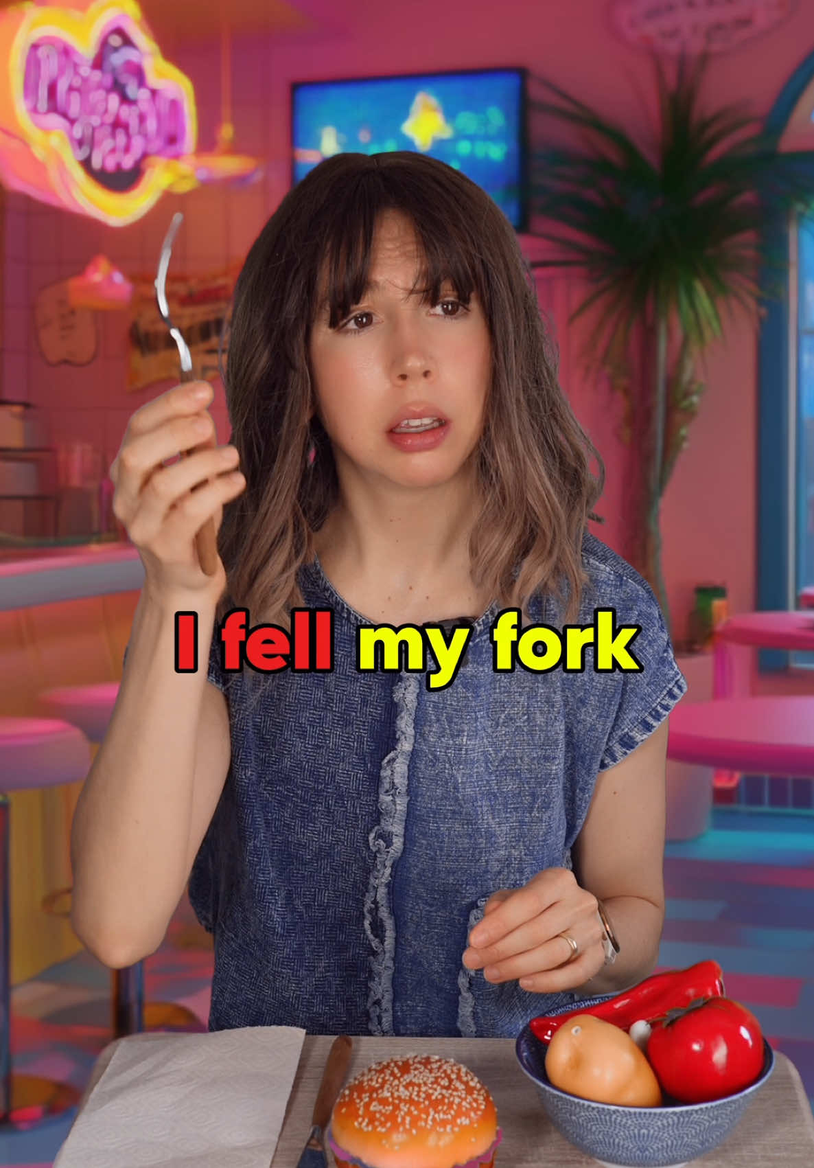 A post by @carolinakowanz on TikTok caption: ✨Restaurant conversation in English 🩷Improve your English with me✨ #english #learnenglish