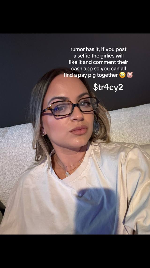A post by @iamtracyv on TikTok caption: #cashapp #paypig #paypigswelcomed 