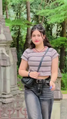 A post by @pratikshyasharma719 on TikTok caption: #foryoupage #trending #love #pratikshyasharma719 