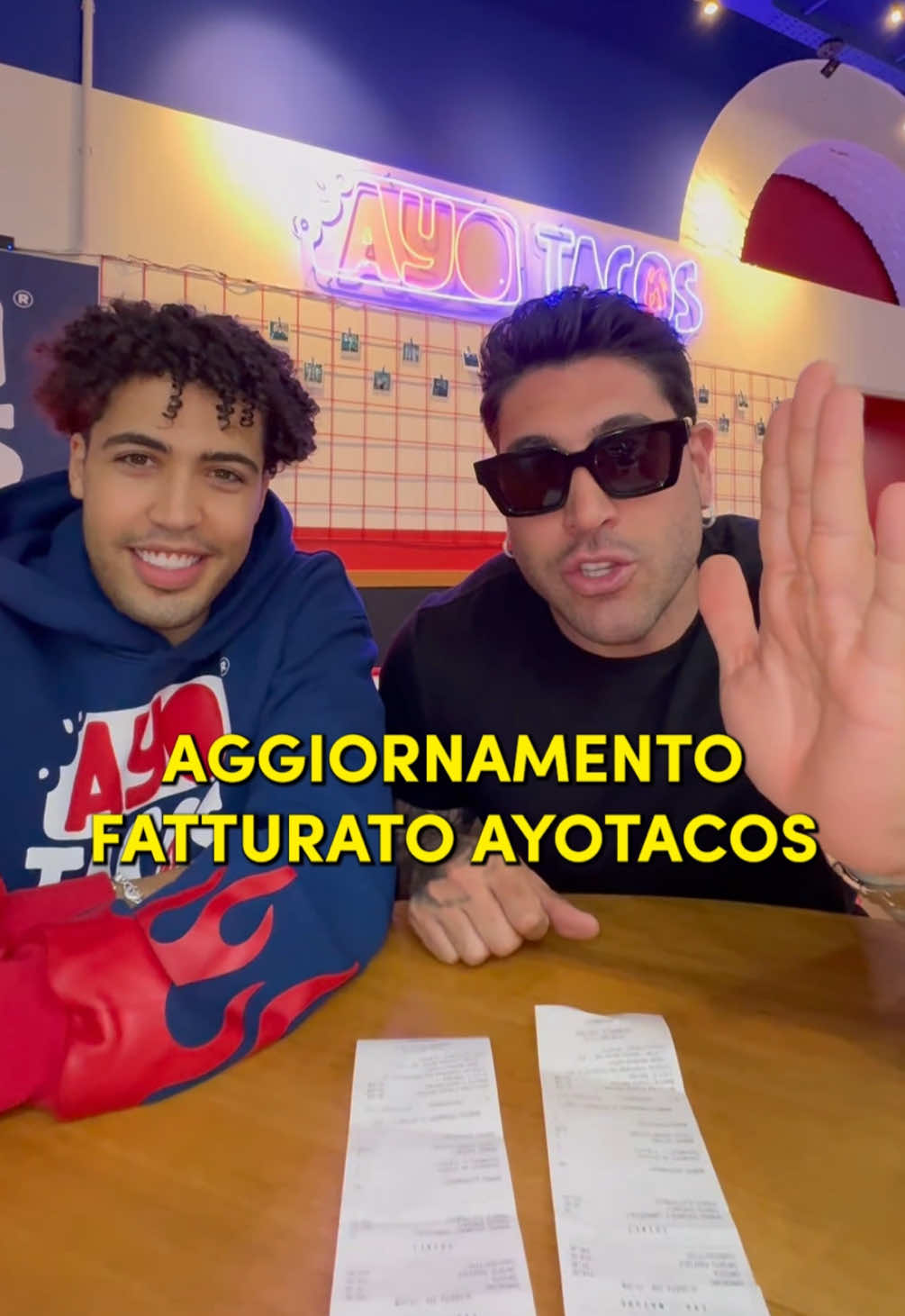 A post by @stevenbasalari on TikTok caption: 3 mesi di @AyoTacos. Quanto ha fatturato? Te lo aspettavi? 