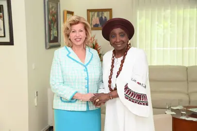 A post by @aichakoneofficiel on TikTok caption: Merci ma Sœur Dominique Ouattara Première Dame , avec mon fils Tshaga et mon dernier fils Baba ❤️