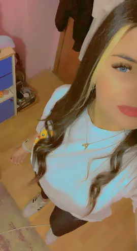 A post by @asay1903_06 on TikTok caption: Yapay zeka saolsn 😆