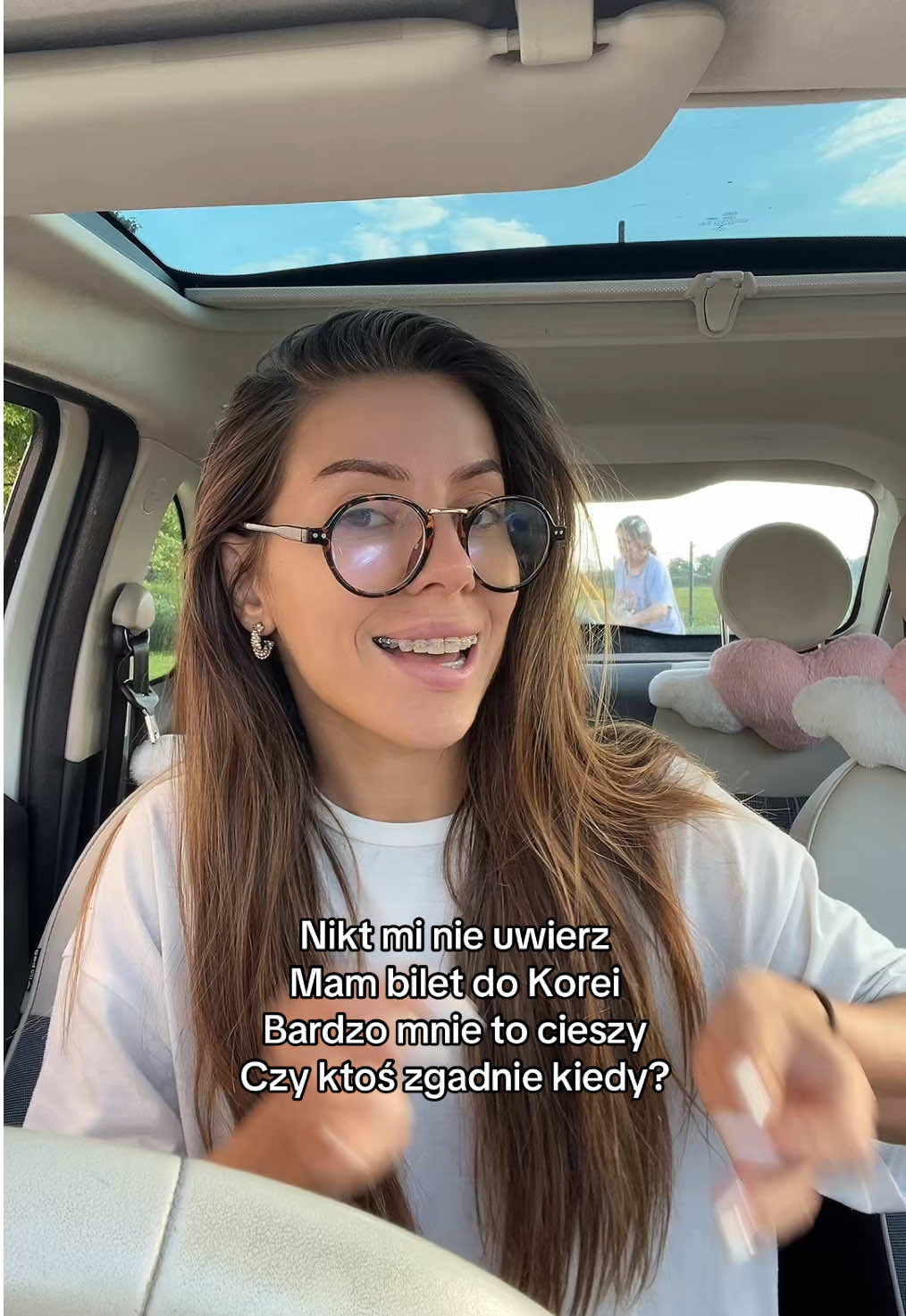 A post by @sabinitta on TikTok caption: 🤫