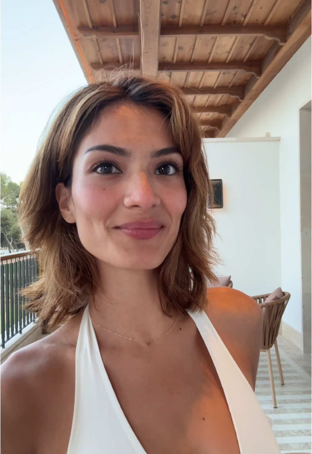 A post by @yeslydimate on TikTok