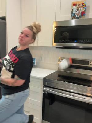 A post by @itsmamacookie on TikTok caption: Its been a long day! Whewww lord lol lets have some @Bloom Nutrition #fyp #nunezfamilyof4 #nunezfamilyrealitytv #bloompartner 