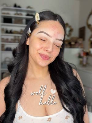 A post by @sofia.arrayales on TikTok caption: well hello!✨ makeup time ✨ Products used -  • @laneige_us Bouncy & firm lip treatment.  • @byoma Phyto-mucin drops.  • @NYX Professional Makeup The face glue gripping primer.  • @Bobbi Brown Vitamin enriched face base.  • @Estée Lauder Double wear stay in place concealer.  • @Tower 28 Beauty Translucent pressed powder.  • @Diorbeauty Dior forever nude bronzer shade: 30 tan matte.  • @madebymitchell @Made by Mitchell Eyelights pallet shade: Starlight.  - #sofiaarrayales #fyp #makeup #grwm 