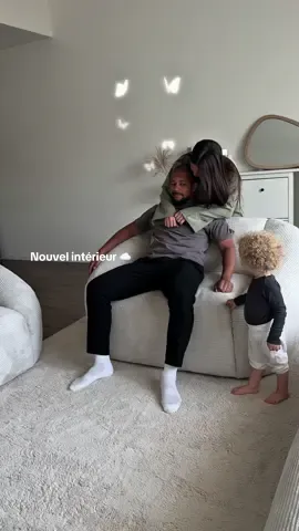 A post by @lapolapech on TikTok caption: Notre nouveau cocon ☁️ * produits offerts 