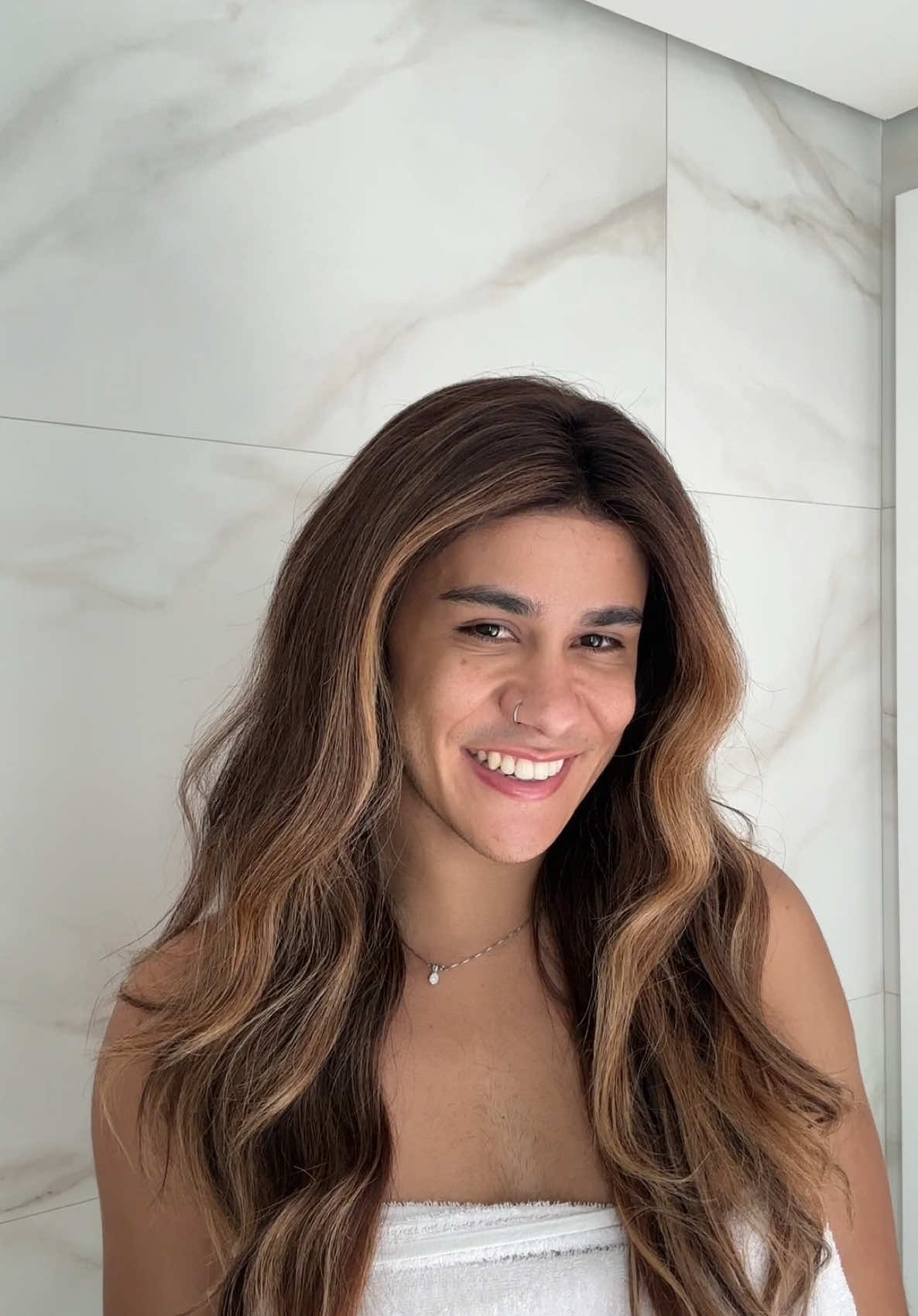 A post by @leuriscleia on TikTok caption: querem mais vídeos assim??  #humor #vlog mamãe reborn 