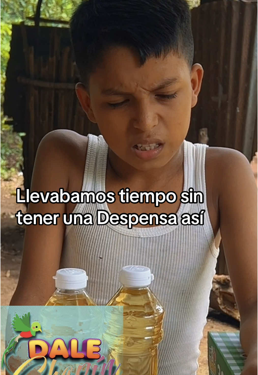 A post by @dalechapi on TikTok caption: Llevábamos tiempo sin tener una Despensa así😳 #unidosporjulio #impactante #videoviral 