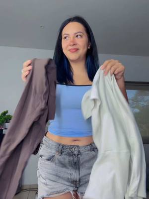 A post by @karenbustillosg on TikTok caption: Acompáñame a un día conmigo ⭐️🌸 #fyp #paratii 