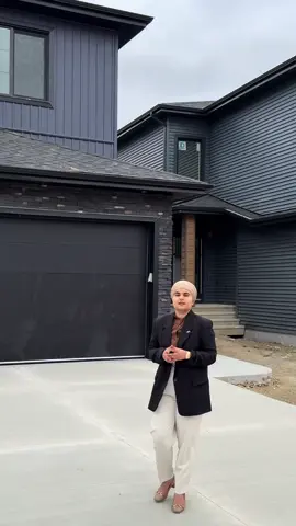 A post by @her_lifestyles on TikTok caption: #yegrealtor #realtoryeg #yegbestrealtor #yegtoprealtor #yegtoprealtor #lifeincanada #yeghomes #yegbuilders #edmontonhomes #punjabiincanada #lifestylevlog #punjabitiktok 