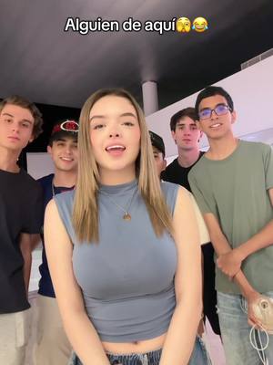 A post by @ferbarraza88 on TikTok caption: Alguien de aquí jajajaja😂 @CAMILA SÁNCHEZ @Mario Gmmt @charlychivas10 @tan tan  