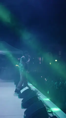 A post by @artisthbtl on TikTok caption: Singing every word 🖤