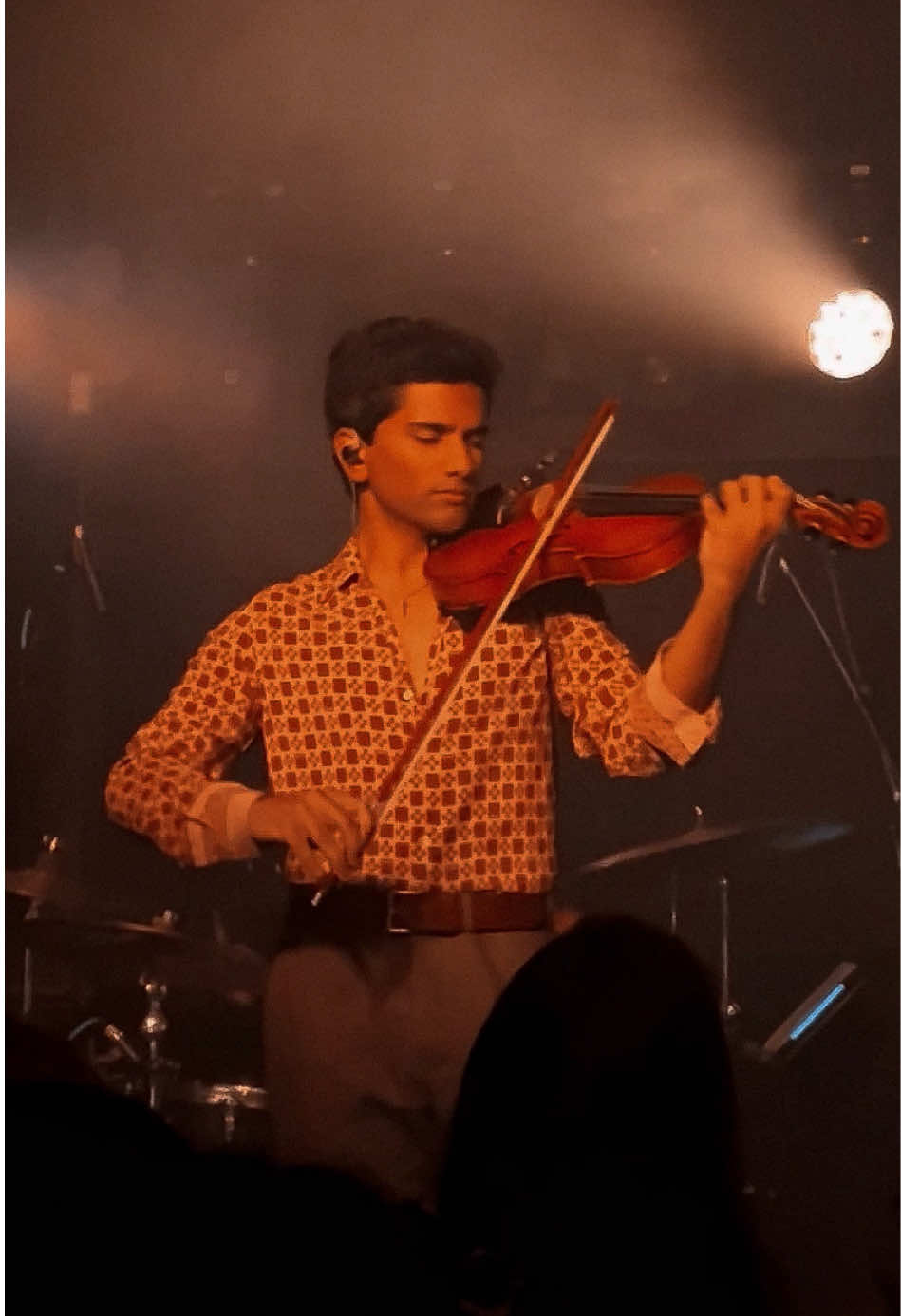 A post by @joelsvnny on TikTok caption: codex live in nyc🗽📖 which vol.1 songs should I play on the tour later this year?🕯️ #codex #throneofglass #editaudios #BookTok #marvel #fyp #indianviolin #xyzcba