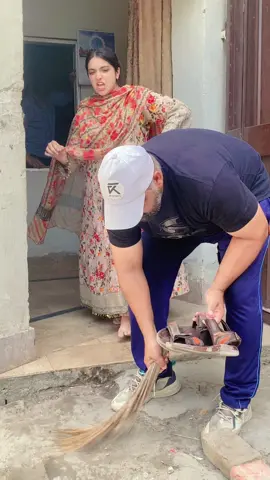 A post by @naeemraza076 on TikTok caption: #trendingvideo #viralvideo #foryoupage #tiktokviral #tranding #foruyou #enjoylife 