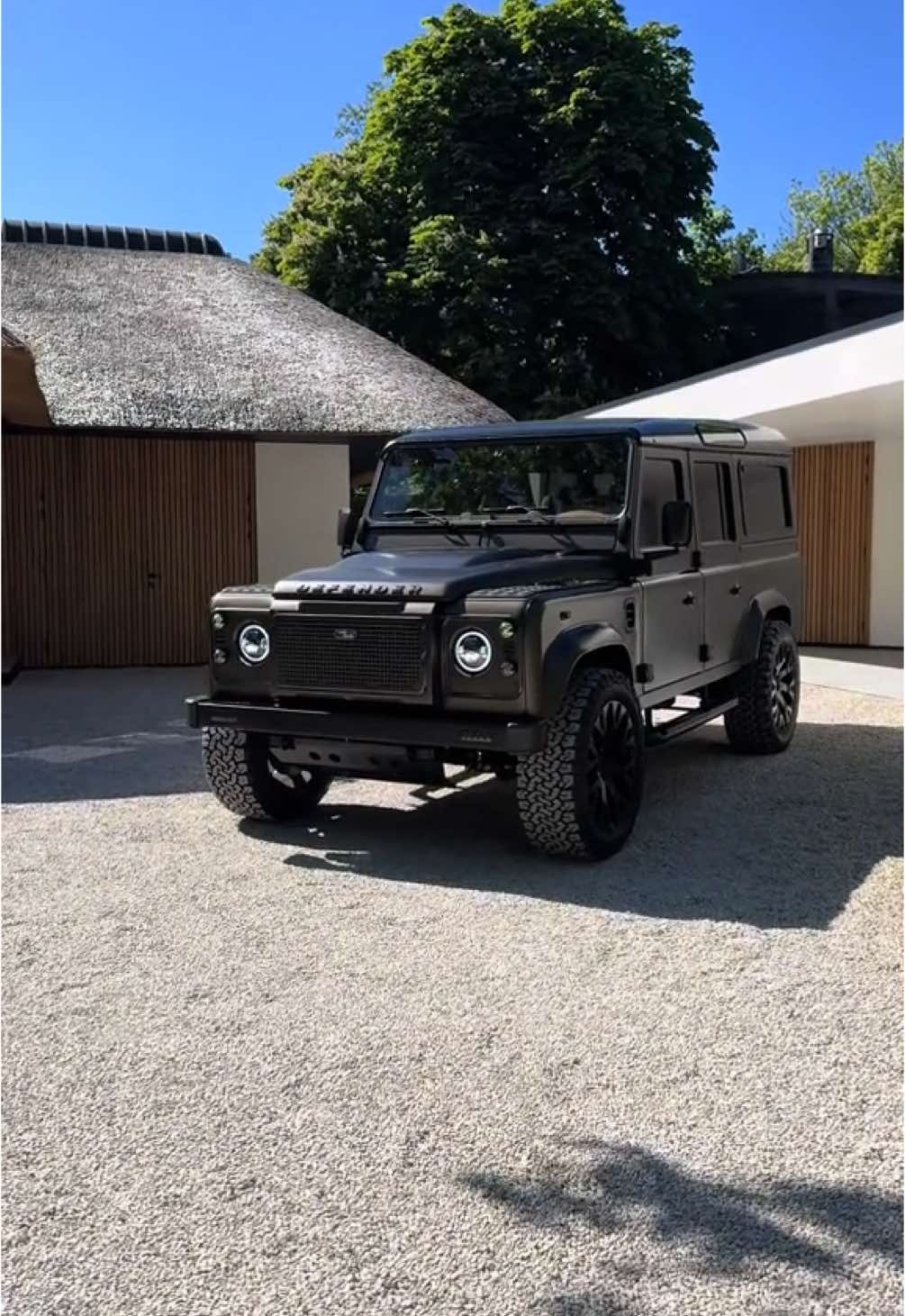 A post by @thelandrovers on TikTok caption: The Pasadena 🌞✨ Turn heads this summer with this beautiful Land Rover Defender 110, including a sliding roof!  Follow us for more Defender content!  #cars #landrover #defender #carsoftiktok #customdefender #luxury #highendcars #luxurycars #foryou #foryoupage