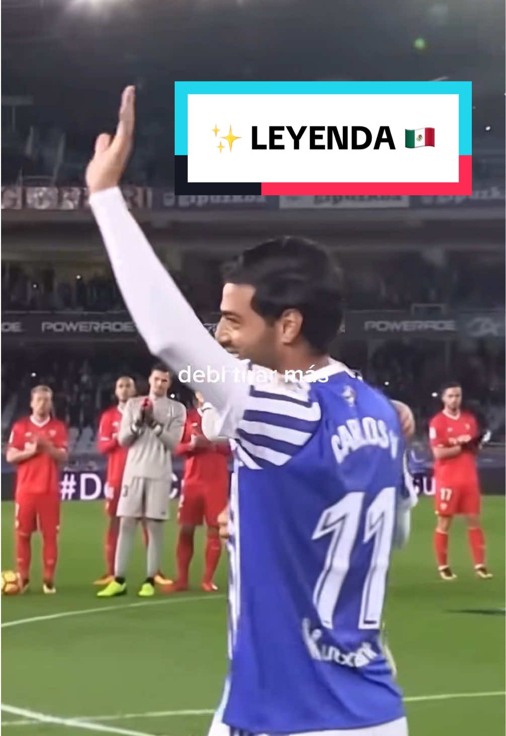 A post by @realsociedad on TikTok caption: 👏 𝐓𝐮 𝐥𝐮𝐳 𝐧𝐮𝐧𝐜𝐚 𝐬𝐞 𝐚𝐩𝐚𝐠𝐚𝐫𝐚́. 🔝 Ha sido un honor ser parte de tu gran trayectoria. 💙 ¡Mucha suerte en tu nueva etapa! #tiktokfootballacademy #CarlosVela #realsociedad 