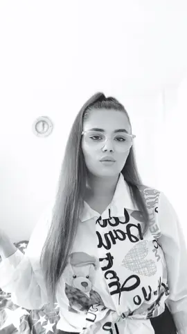 A post by @valeriaelisabeta22 on TikTok