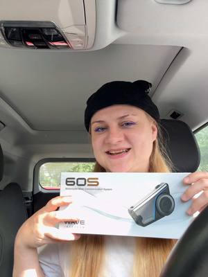 A post by @valusha_strelec on TikTok caption: Как думаете подарит вертолет?😂