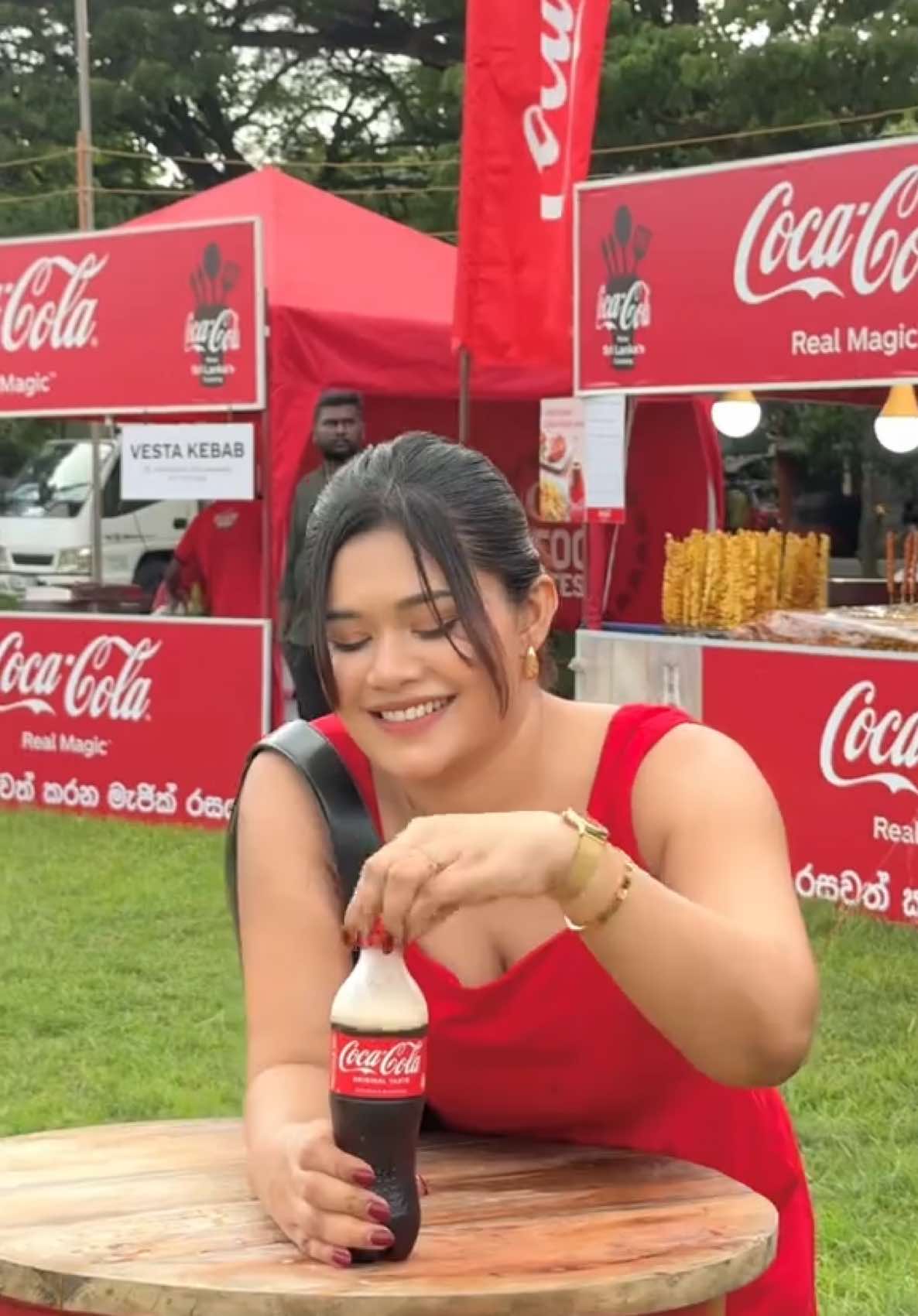 A post by @harshyuofficial on TikTok caption: මේ පාර COKE FOOD FEST එකට මාත් ගියා..♥️ #CocaCola #ColomboIsCooking #CokeFoodFest #CokeKottuBeatParty #srilanka #fypシviralvideoforyouii #fyp #srilankangirl #fyplanka #whattowatch #trendingnow #vlogs #minivlog #capcut 