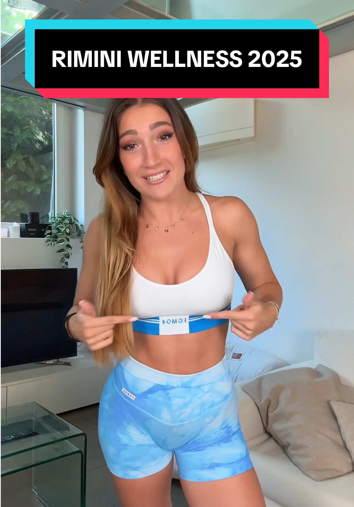 A post by @vickybenedettiii on TikTok caption: MA SIETE PRONTEEE??❤️‍🔥🥹stand 005 e 163, padiglione C7❗️codice VICKYFGM @Fgm04 🩵 non vedo l’oraaa!