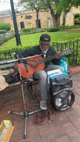 A post by @locodelaselva504 on TikTok