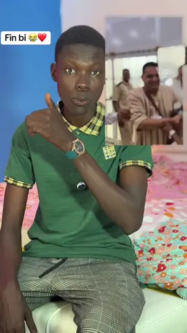 A post by @abdoulwahabdieye on TikTok caption: Eskeu khamon gueen ko ❤️❤️❤️✅✅✅🤍🤍🤍🤲🏾🤲🏾 #viral_video #abdoul_wahab221 #pourtoi #senegalaise_tik_tok 