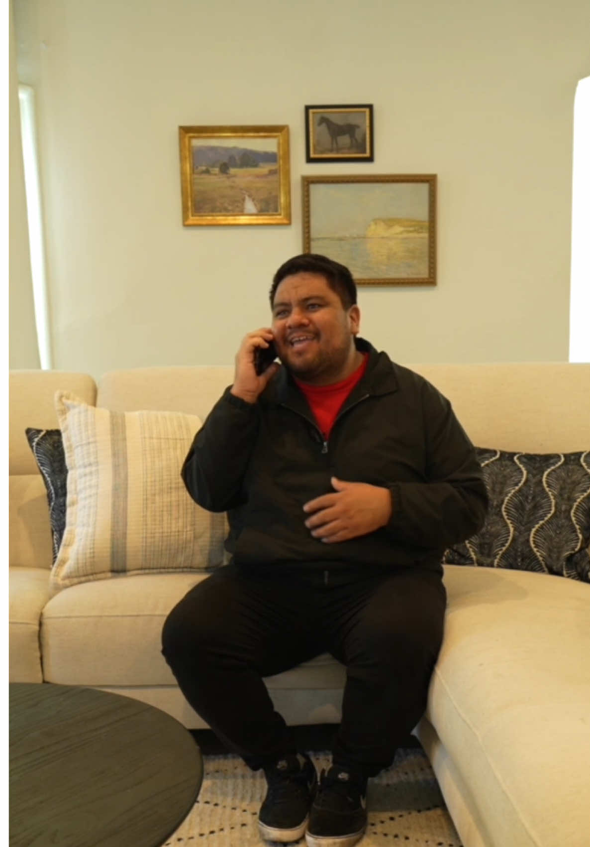 A post by @leogonzall on TikTok caption: #VerizonPartner With @Verizon I have no excuse not to call family in Latin America with Global Choice!