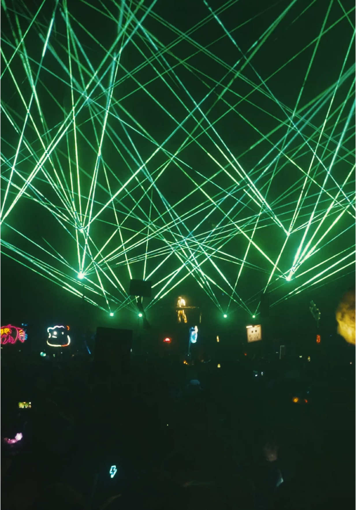 A post by @johnsummit on TikTok caption: don’t stop get it get it 
