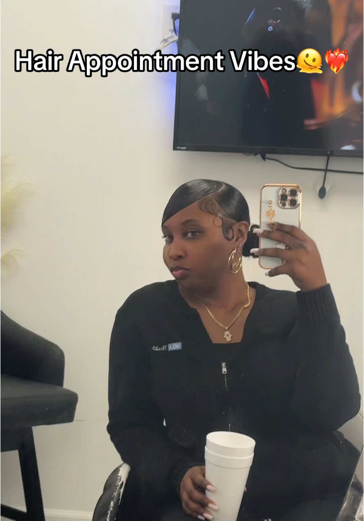 A post by @aushyyyyy on TikTok caption: I was gonna do a story time in the background, but i scared lmaoooo🤣 good slick bun, thank ya!🥰❤️‍🔥 #fyp #foryoupage❤️❤️ #viralvideo #viral #foryoupage #aushy #hair #blackgirlhairstyles #babyhair #hairstyle 