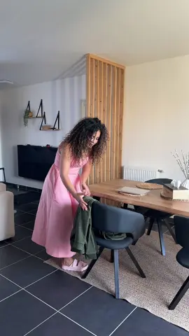 A post by @momo_kame on TikTok caption: C’est pas si compliqué que ça.. 😂