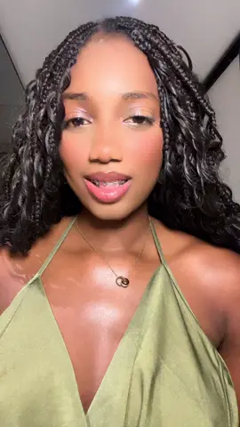 A post by @raitaofficiel on TikTok caption: Tout donner ❤️‍🩹 #fisha_senegal #amadeus 