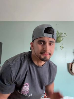 A post by @diegos.navarrog on TikTok caption: #diegonavarro #contenido #fyp #trendingvideo 
