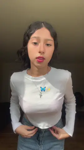 A post by @condesa044 on TikTok caption: ✨🦋