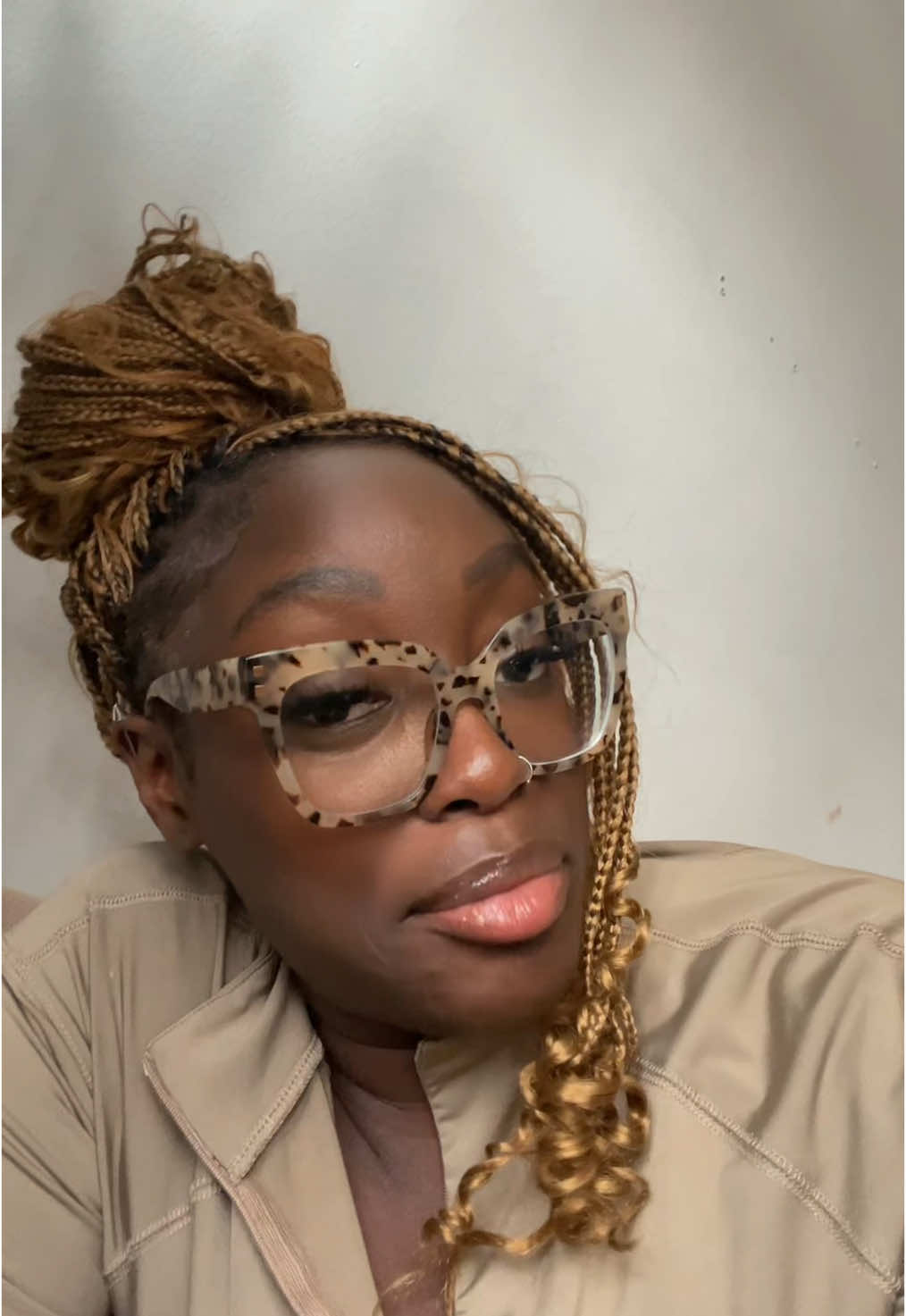 A post by @itsgurubennny on TikTok caption: #fy #fyp 