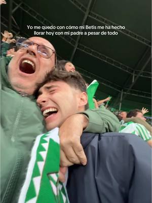 A post by @manuregatoo on TikTok caption: Viva el Betis manquepierda 💚 || lg: manuregato