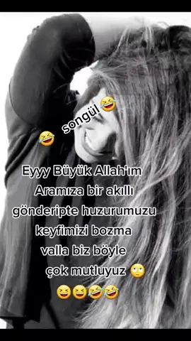 A post by @maral..songul on TikTok caption: #anılar #maral #🦋🦋🦋🦋🦋 #fransa #paris #aksaray #hollanda #almanya #sivas #maras #turkiyem #turkiye #ikigozum 