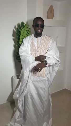 A post by @modoumbow on TikTok