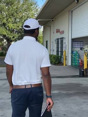A post by @calimar_whit3 on TikTok caption: I COULD’VE SWORN JOHN WAS SHORT FOR JOHNATHAN!! 🤔😂 #fyp #foryoupage #comedyvideo #funny #viral 