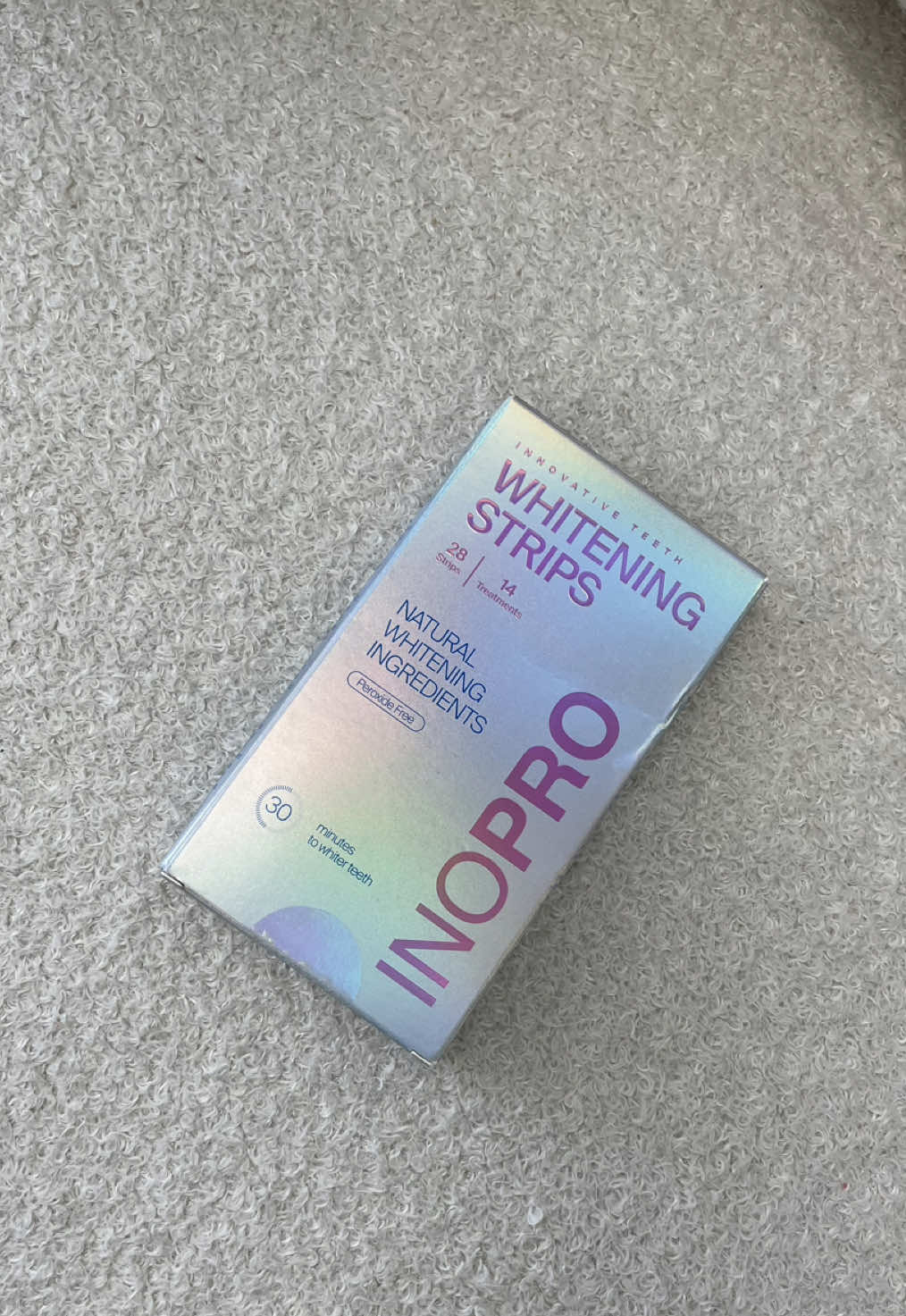 A post by @meleksev_ on TikTok caption: Disponible sur Amazon et Tiktok shop !! #whiteningteeth#whiteningstrips #fyp #teeth #inopro 