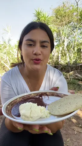 A post by @banessa12318 on TikTok caption: #lomejor #parati #viral #fyp #🌿😍 #lorico#saluditos❤ #naturaleza #para 