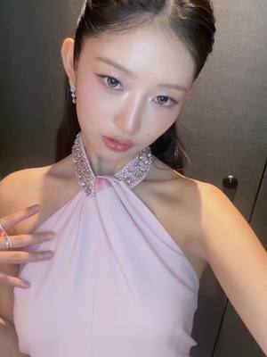 A post by @ive.official on TikTok caption: 레이첼 🤍 #IVE #아이브 #アイヴ #REI #레이 #レイ