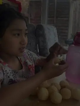 A post by @_diveeya on TikTok caption: Pani puri ball lover #panipuri #daughtersoftiktok #diveeyarani #viralme #todaysday 