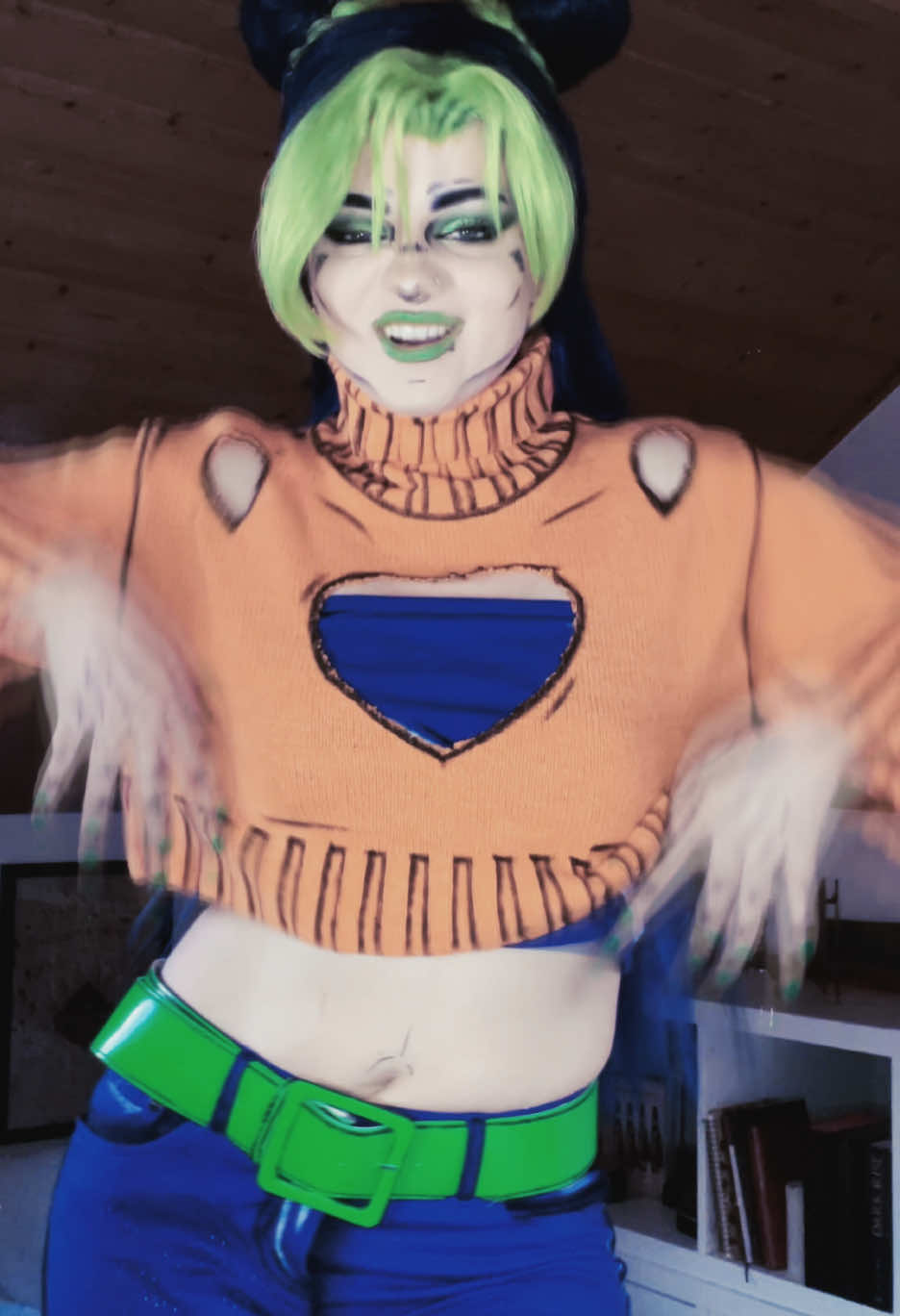 A post by @leannmel on TikTok caption: Cosplayer near Munich? Where are you 🥲 #jolynekujo #jolynecujoh #jolynecosplay #jolynekujocosplay #jojosbizarreadventure #jojoscosplay #fy 