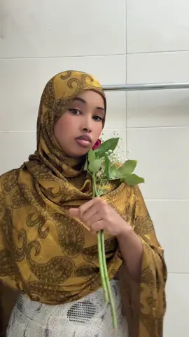 A post by @boqradastelka on TikTok caption: Marku Hoo iyo hye yaqaan garashana usi dheerthy❤️😫😮‍💨#boqorada_stylka 