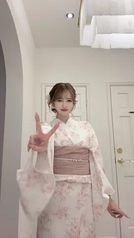 A post by @yua_mikami on TikTok caption: びーーーーむ