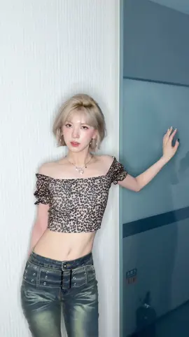 A post by @nmixx_official on TikTok caption: 🎸 #NMIXX #엔믹스 #배이 #BAE 