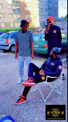 A post by @ on TikTok caption: #sonikarahoroyaharu🇲🇷🇬🇲🇸🇳🇲🇱 #soninkara🇸🇳🇲🇱🇲🇷🇬🇲🇬🇳 @KP UNITY® @waralafia1 @Trâoré Dabÿ 💪💪😎😎😎😎😎🥰🥰🥰❤️💪😎❤️🖖🏾💀💀💀💀💀☑️☑️🤔🤔🤩🙏🙏🥰🥰👌👌