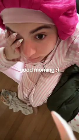 A post by @brinx212 on TikTok caption: morning routine 🗿