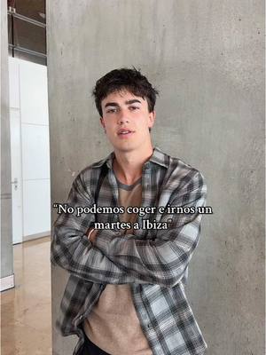 A post by @justboggi on TikTok caption: @carlomaranon 